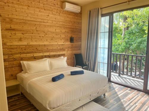 Thundi Village & Spa